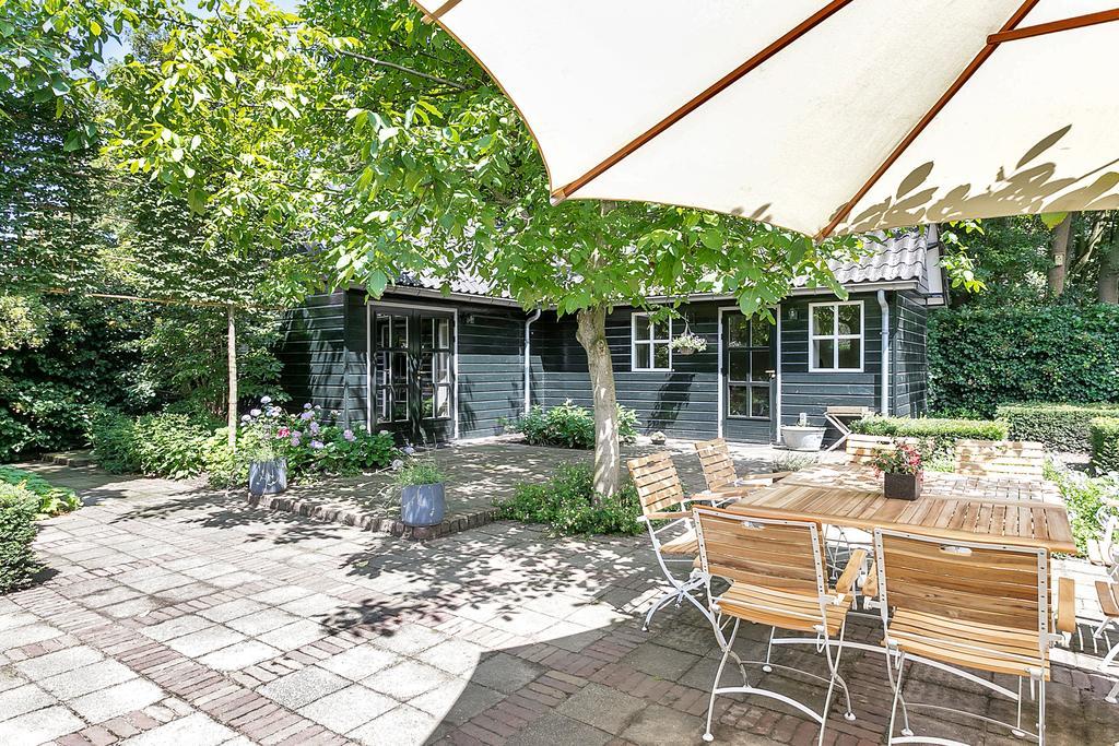 Van Gogh Cottage Нюэнен Номер фото